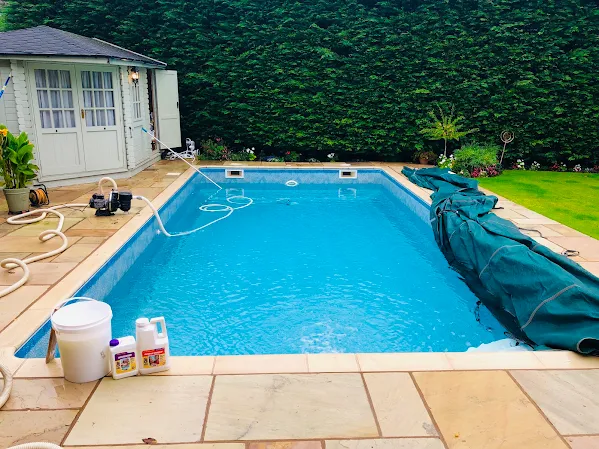 Pool maintenance company Henley