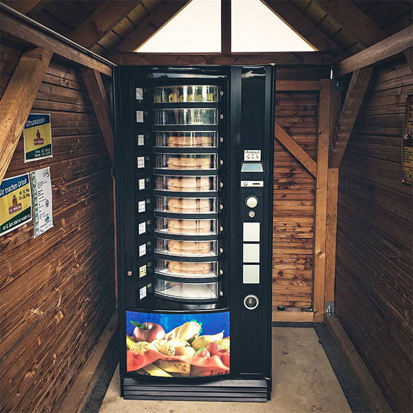 Soft Drink Vending Machine for Sale