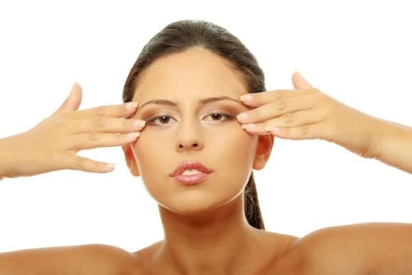 Eye Bag removal in Abu Dhabi